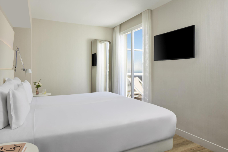 Bedroom 2, NH Balboa, Madrid