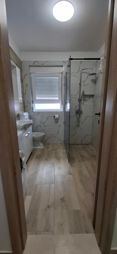 Bathroom 2, Apartment Josip&Stella, Zadar