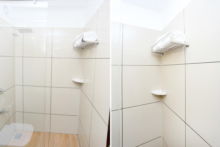 Bathroom 5, Sunstar Residency & Food Plaza Pala, Kottayam