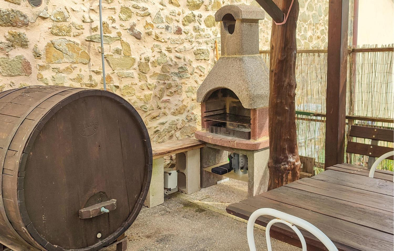 Others 4, Lovely Home In Marliana With Wifi, Pistoia