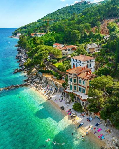 4, Sea & Beach Apartment Villa Escada 2min from beach Opatija area ,private parking, Opatija/Veprinac