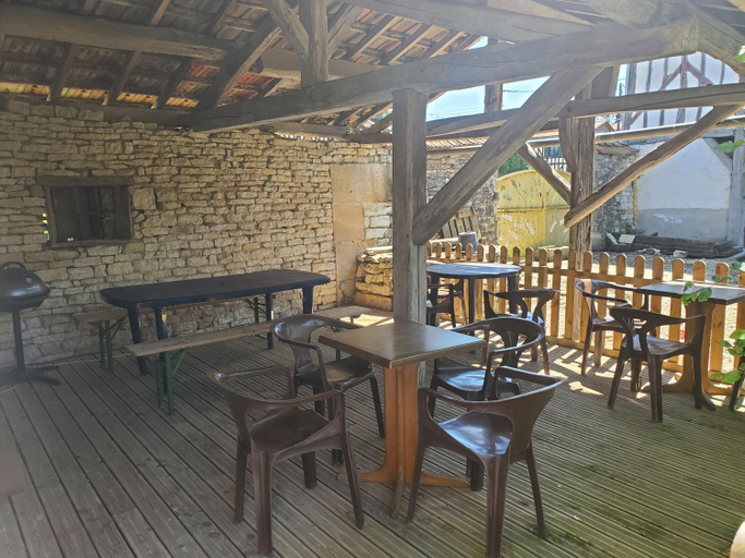 Balcony/terrace 2, La Varniere - B&B with communal kitchen, Haute-Marne