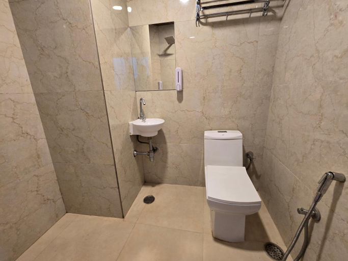 Bathroom 4, Ramma The Hotel near Nakki Lake, Sirohi