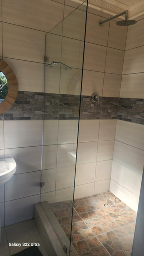 Bathroom, I B B Guesthouse, eThekwini