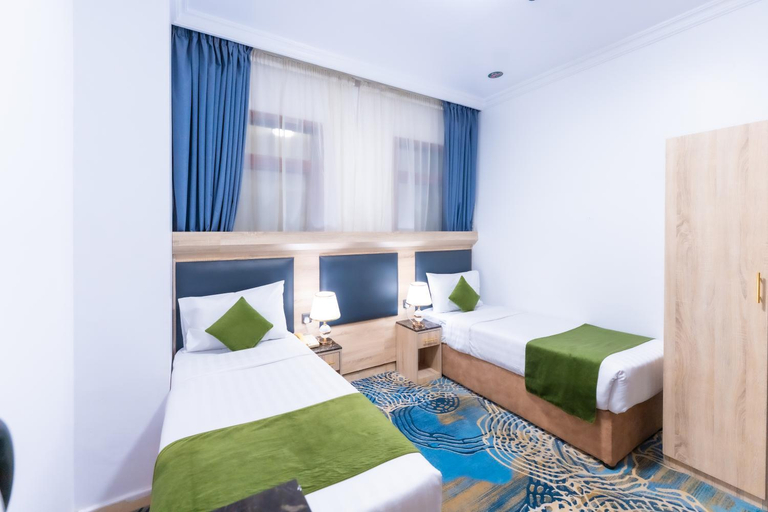 Bedroom 3, Hayah Al Waha Hotel, Al Madinah Al Munawwarah