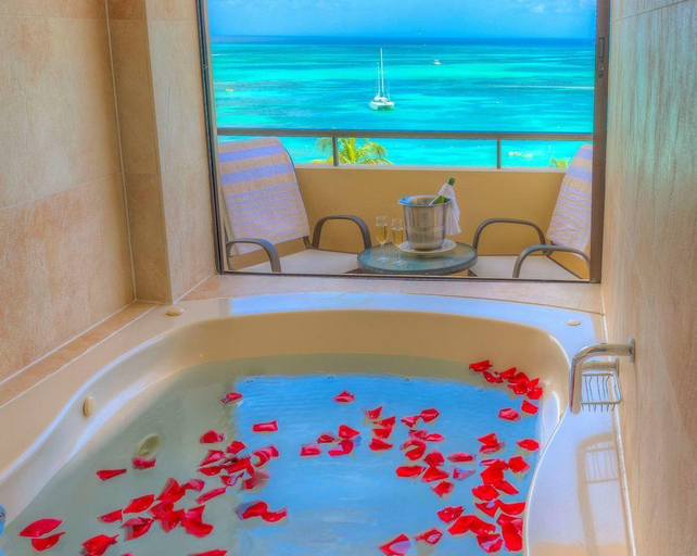 Bathroom 5, Barcelo Aruba - All Inclusive Resort