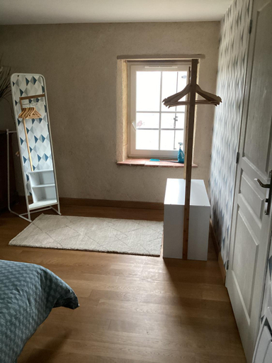 Others 5, Maison Allianes, Allier