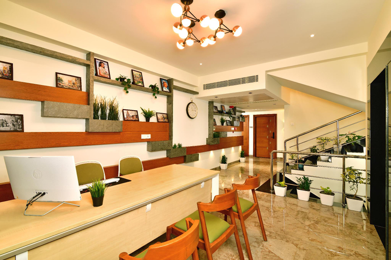 Food & Drinks, EKA LYF INN, Coimbatore