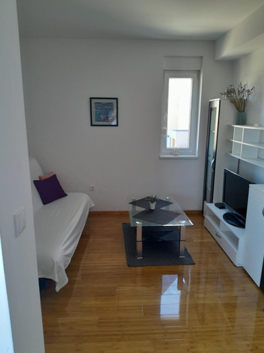 Others 2, Apartment LOKVICA, Novalja