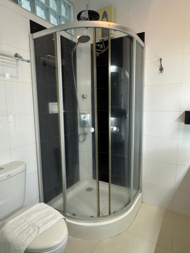 Bathroom 3, Anavada Suites, Davao City