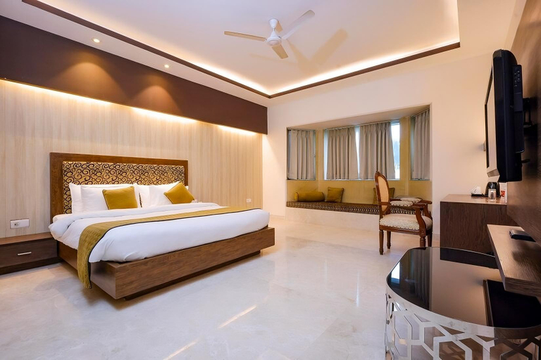 Bedroom, Tivoli Heritage Palace, Rewari