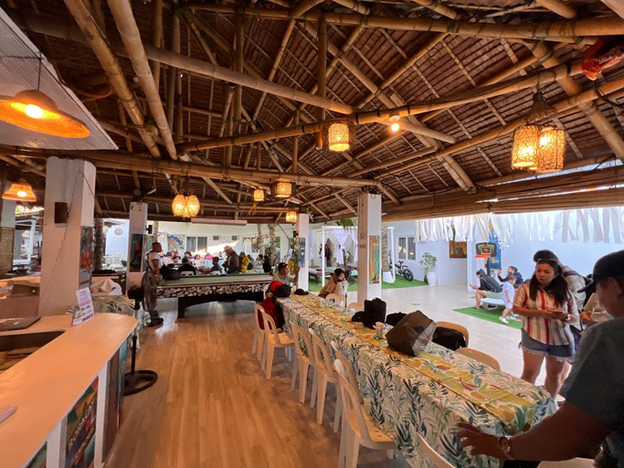 Public Area 3, Boracay Backpackers, Malay