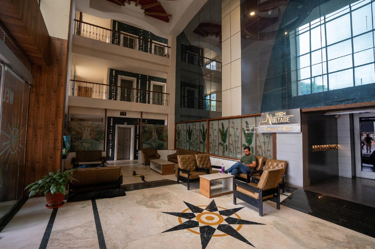 Public Area 2, Hotel Vrishali Executive, Kolhapur