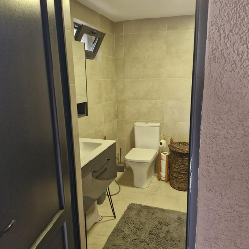 Others 1, guest house MyOni, Oni