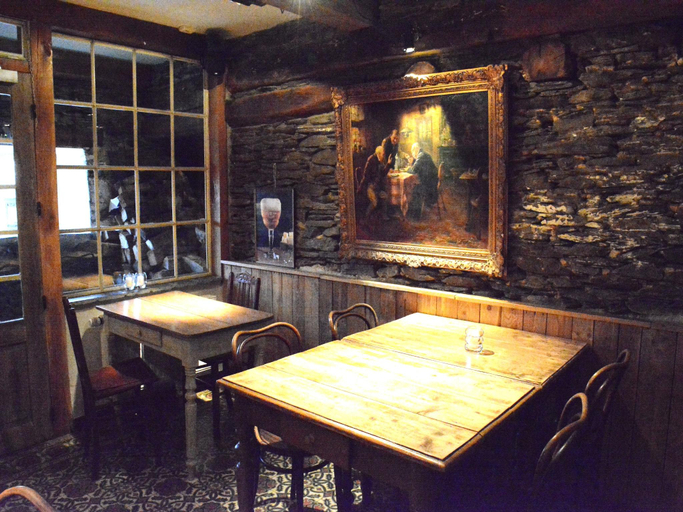 Food & Drinks 5, Stunning home in Bièvre with , Namur