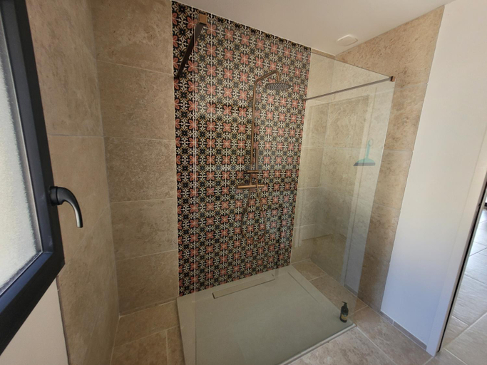 Bathroom 5, Bastide de l'Adrech, Alpes-de-Haute-Provence