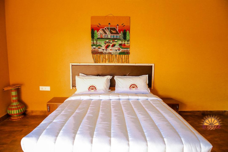 Bedroom 1, Suggee Resort, Bangalore
