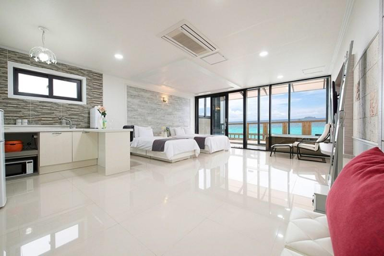 Bedroom 2, Goseong Romiet Pension, Goseong