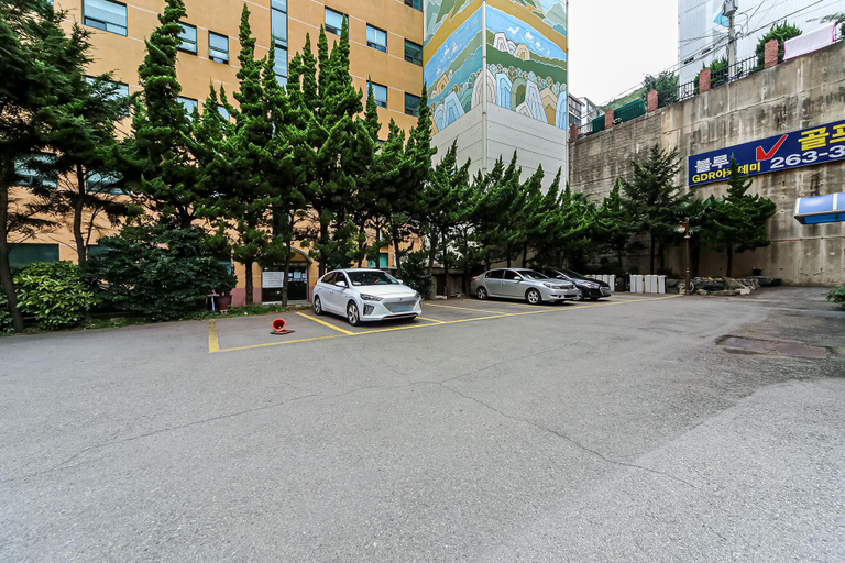 Others 5, Busan Janglim Blue Moon Hotel, Saha