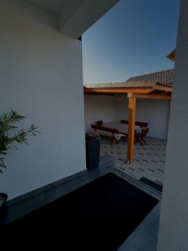 Others 3, Casa Lucia, Sibiu