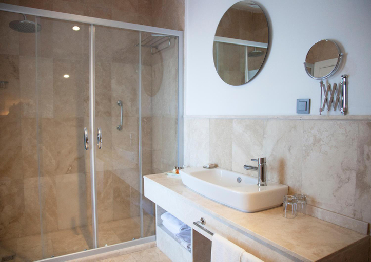 Bathroom 4, Flow Datca Surf and Beach Hotel, Datça