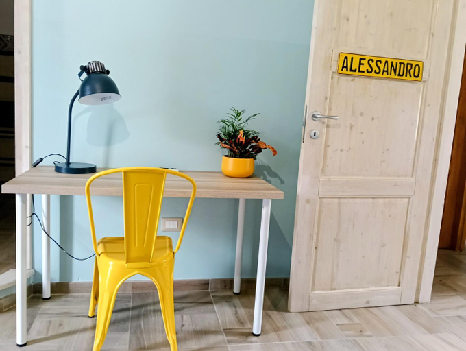 Others 5, Casa Nina, Savona