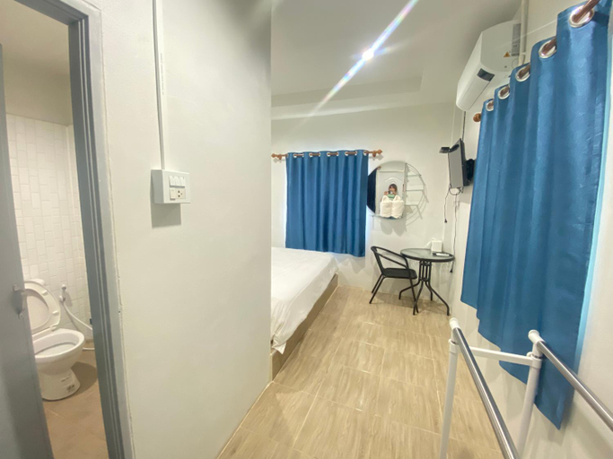 Bedroom 2, เอเจ รีสอร์ท, Bua Yai