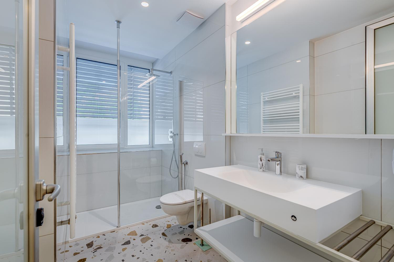 Bathroom 3, Pomak Luxury Rooms, Split