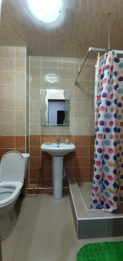 Bathroom 3, Gostinitsa"Piersikovy Sad", Tuapsinskiy rayon