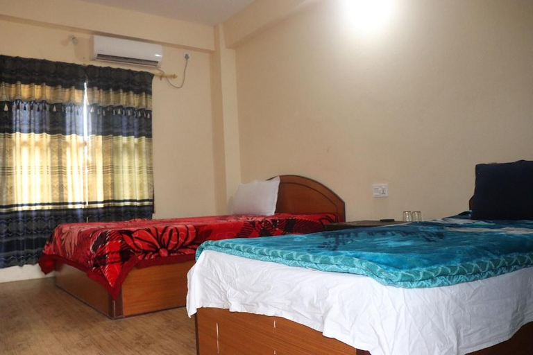 Bedroom 5, Hotel Sun Bird, Narayani