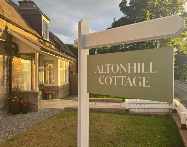 Others 2, Altonhill Cottage - room only, Highland