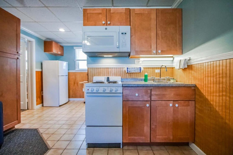 Others 5, Island Manor Resort by VRHost, Washington
