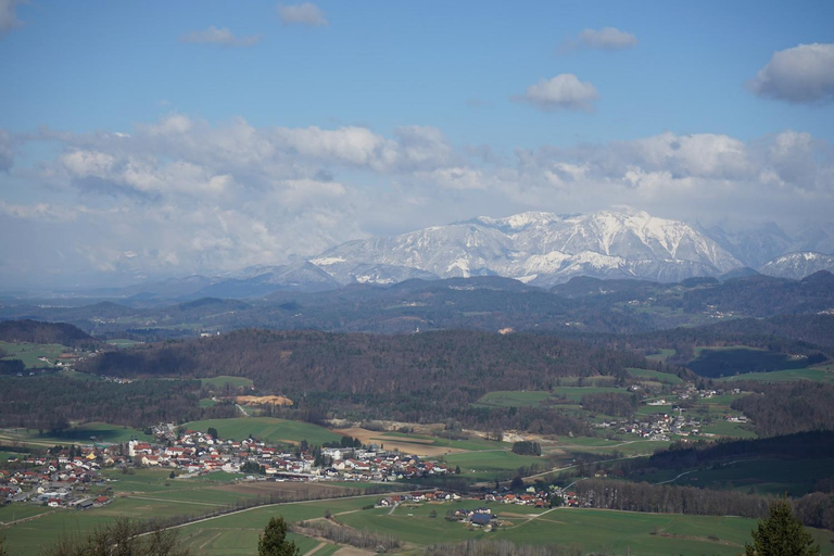 Others 4, Grad Tustanj, Moravce
