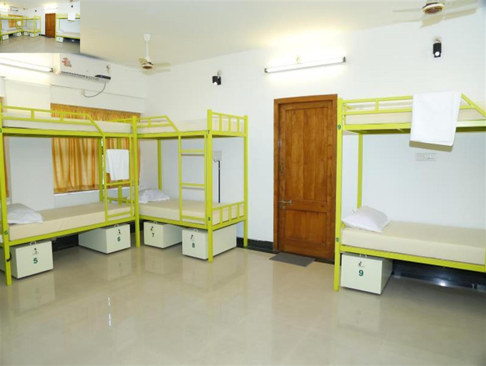 Bedroom 3, Hostel by the sea, Ernakulam