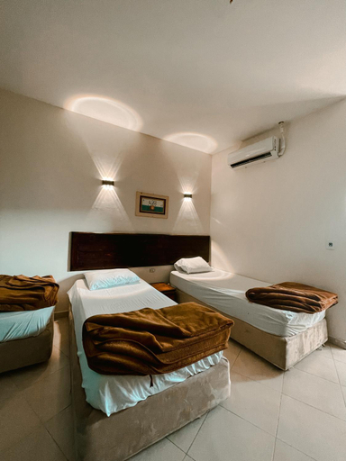 Bedroom 2, Tarakhan Hotel, Sant Katrin