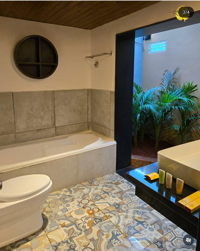Bathroom 2, Holiday Village, Bangalore