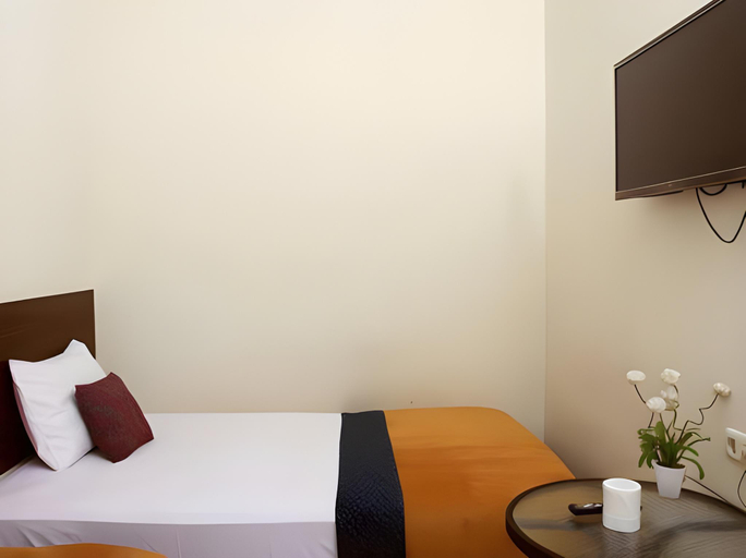 Bedroom 4, Bantal Guling Pasar Baru, Bandung