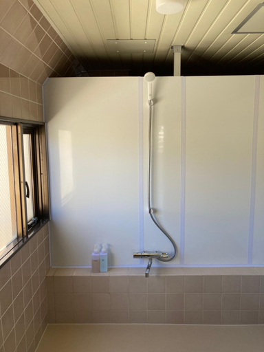 Bathroom 3, J-Hoppers Beppu Guesthouse, Beppu
