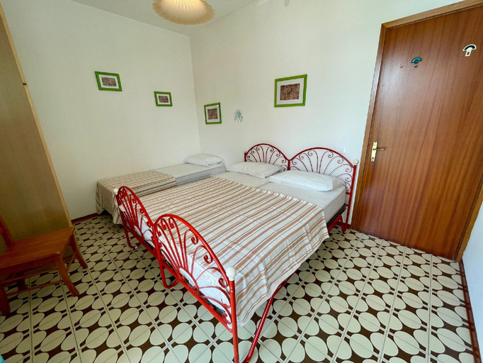 Bedroom 3, Splendid villa near the sea Pool and A C, Venezia