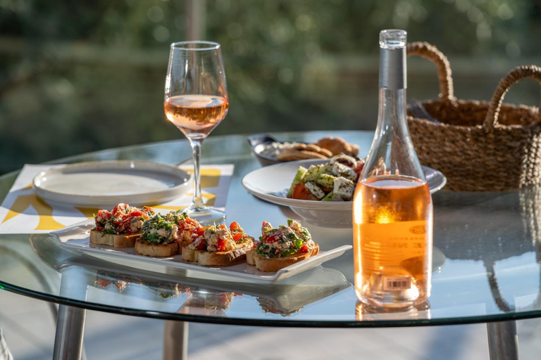 Food & Drinks 3, La Luna, Thessaly