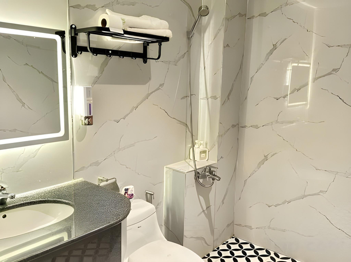 Bathroom 3, Nicecy Hotel - City Centre, District 1