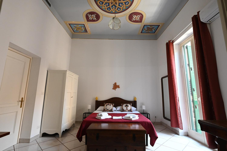 Bedroom 2, Triskeleshome, Palermo