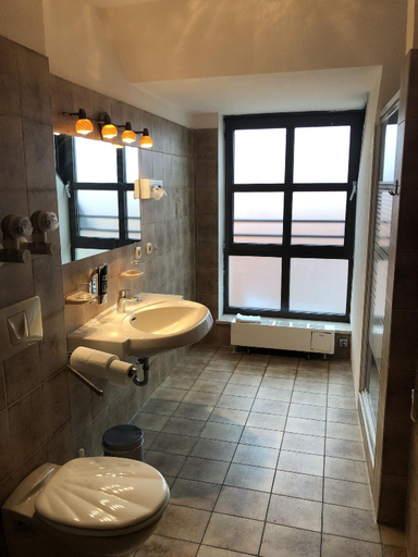 Bathroom 3, Hotel Poseidon, Bayreuth