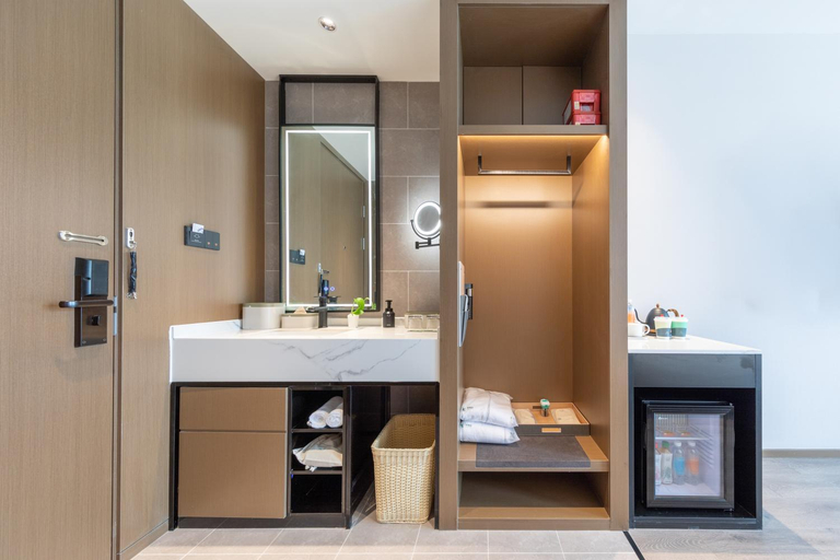 Bathroom 3, Atour Hotel Jinan Tangyan Century Avenue, Jinan