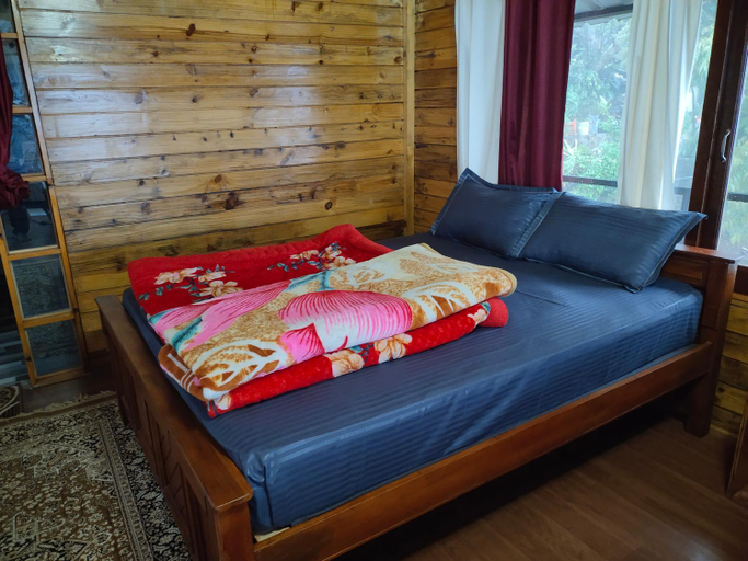 Bedroom 2, Misbha HomeStay , Dindigul