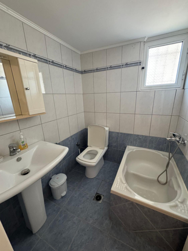 Bathroom 3, Ideal for 2, Sarandës