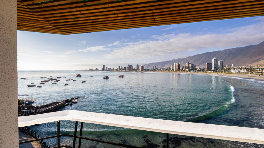 Others 5, Hotel Cavancha, Iquique