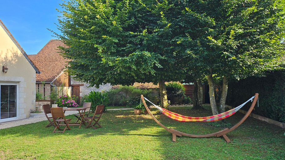 Others 3, Agreables chambres d'hotes dans maison XVIIIe, Loir-et-Cher