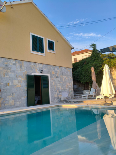 Sport & Beauty 2, Villa Mirta, Primošten