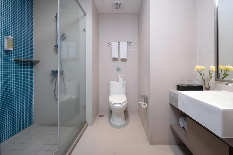 Bathroom 3, Home Inn Style Lincang New Asia-Pacific Times Square Railway Station, Lincang